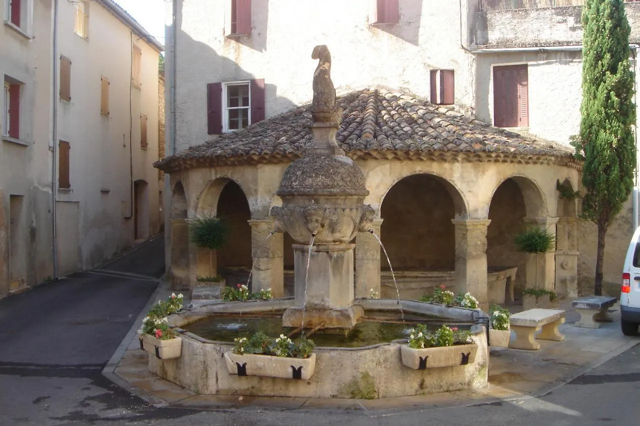 Hotel Mas des Coccinelles à Mollans-sur-Ouvèze 0*,