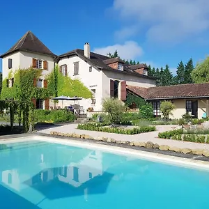 https://garderes.midi-pyreneeshotels.com