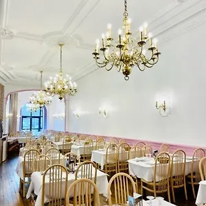 https://grand-hotel-de-la-basilique.midi-pyreneeshotels.com