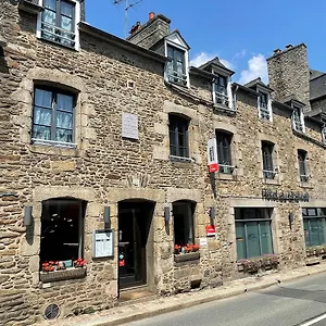 https://hotel-du-chateau-dinan.inbrittany.com